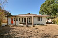 10410 Mcvine Avenue, Sunland, CA 91040