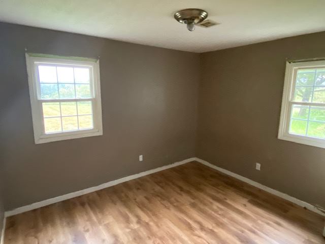 773 Garretts Hideout Rd., Glasgow, KY 42141