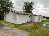 773 Garretts Hideout Rd., Glasgow, KY 42141