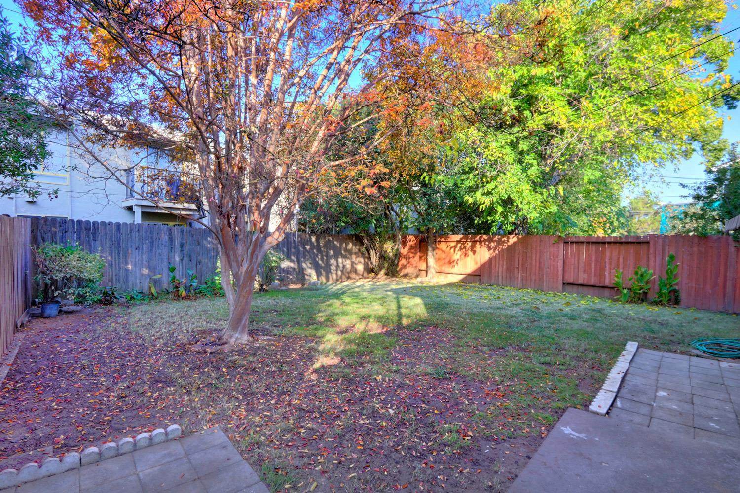 2808 2806 Sweet Way, Sacramento, CA 95821