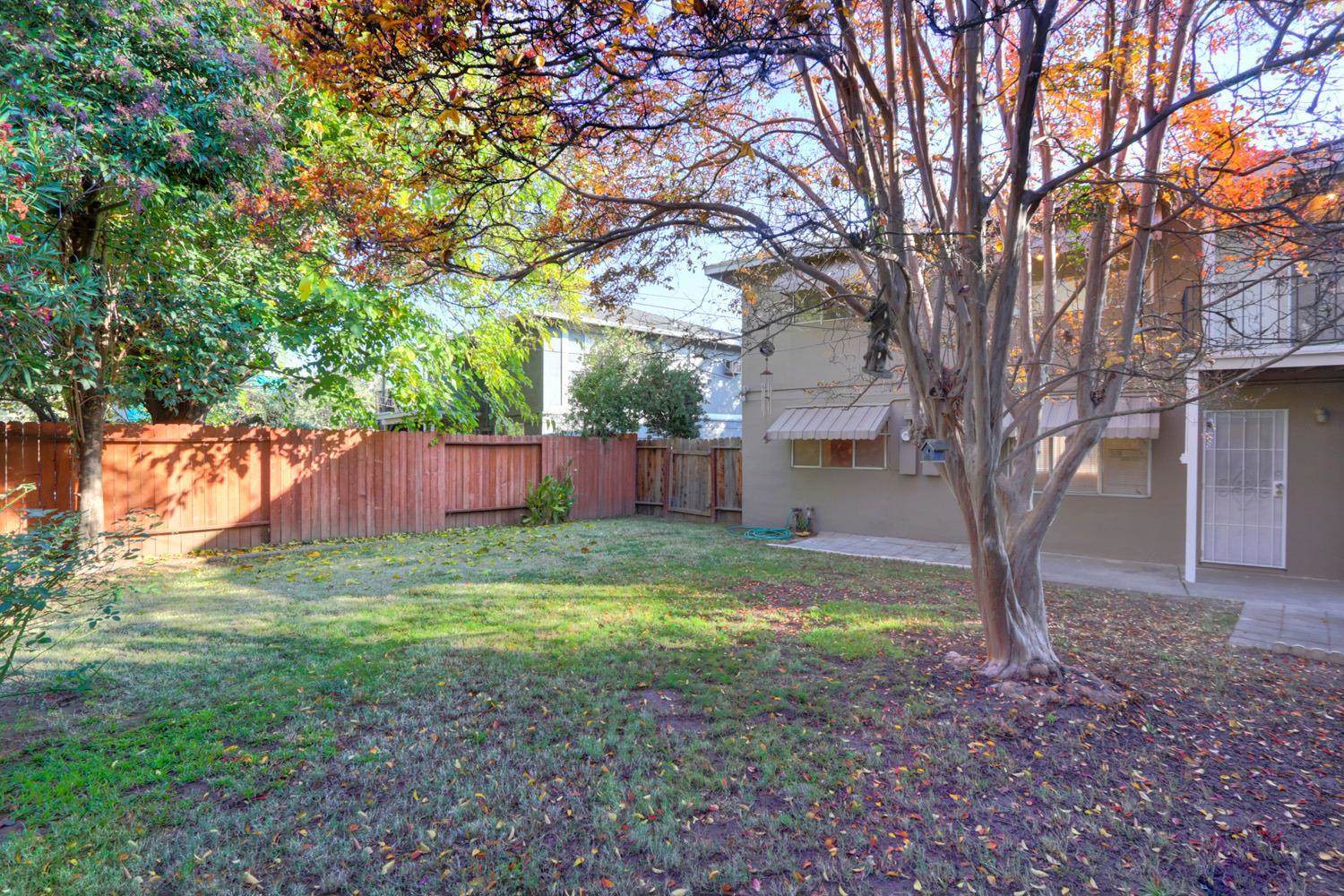 2808 2806 Sweet Way, Sacramento, CA 95821