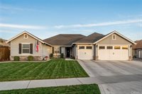 5 Abbott Circle, Chico, CA 95973