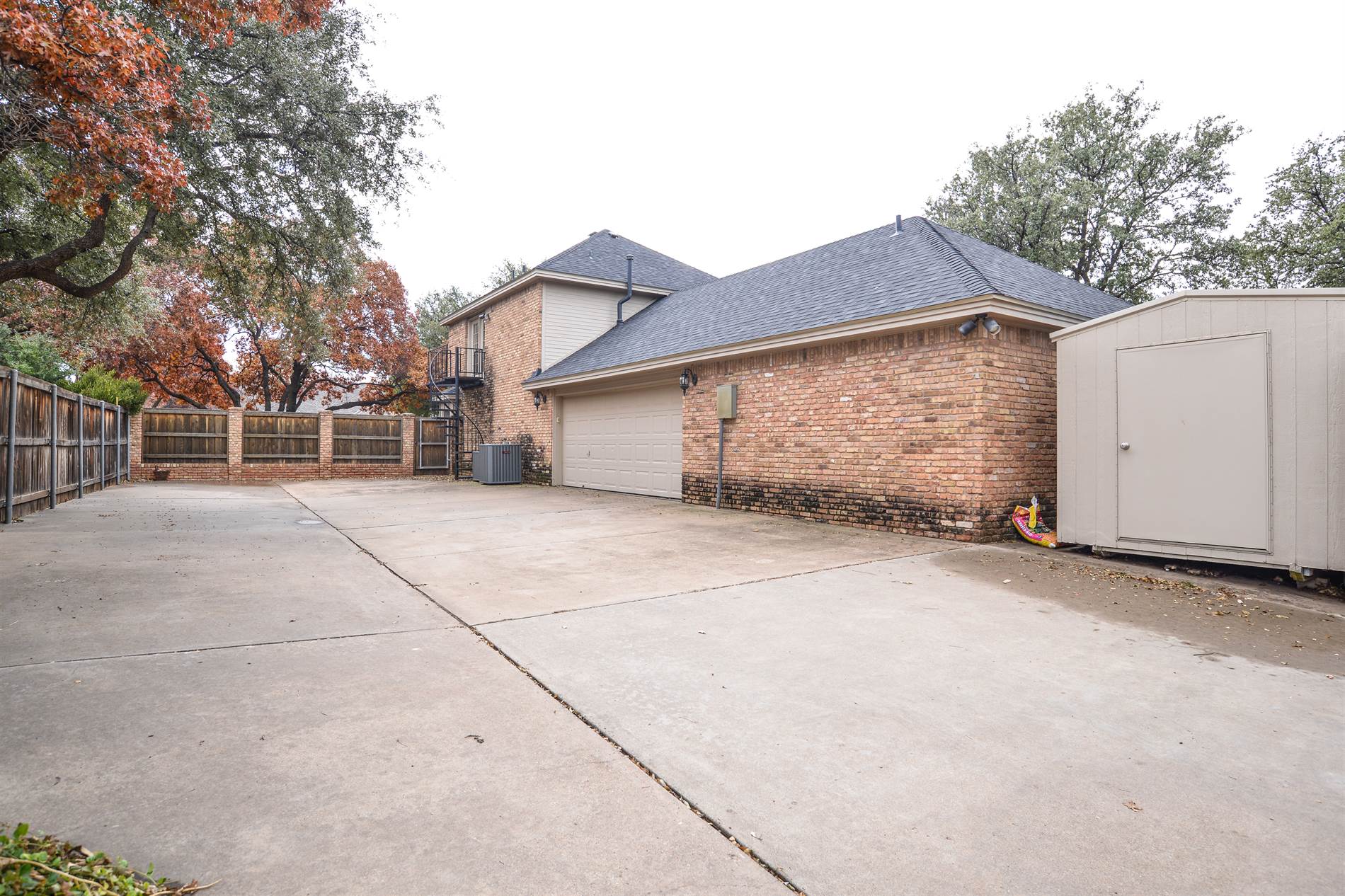 9310 Salisbury Avenue, Lubbock, TX 79424