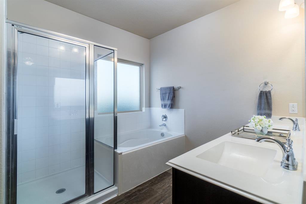 5218 Lilac Hollow Lane, Katy, TX 77449