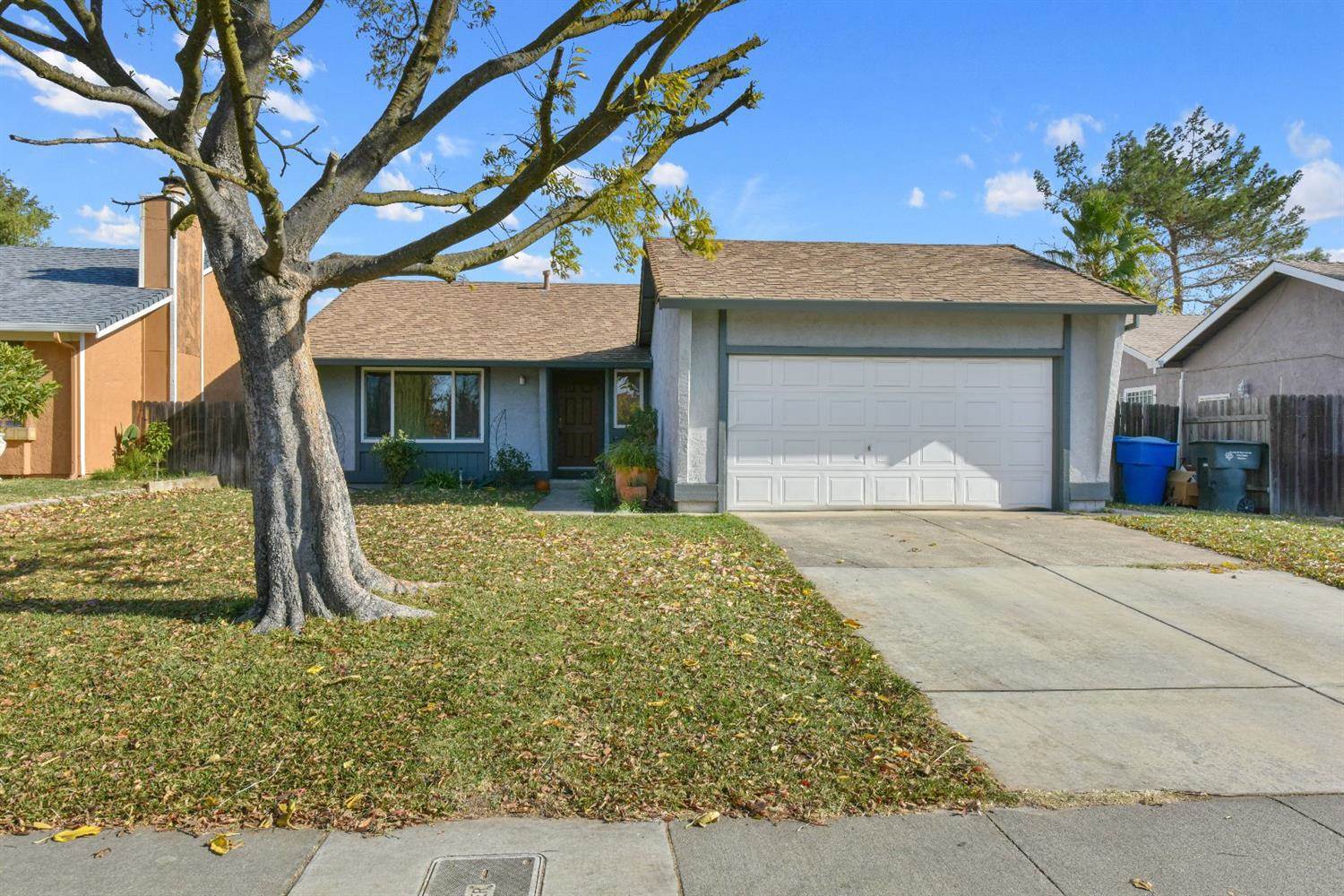 252 Arbor Crest Way, Sacramento, CA 95838