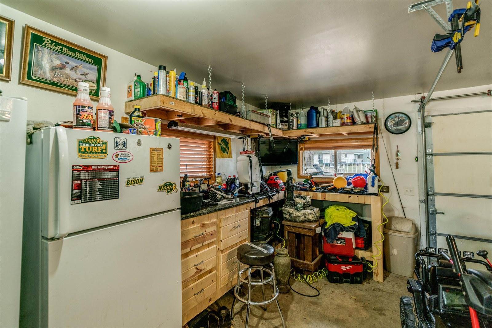 1514 E Blossom Drive, Menoken, ND 58558