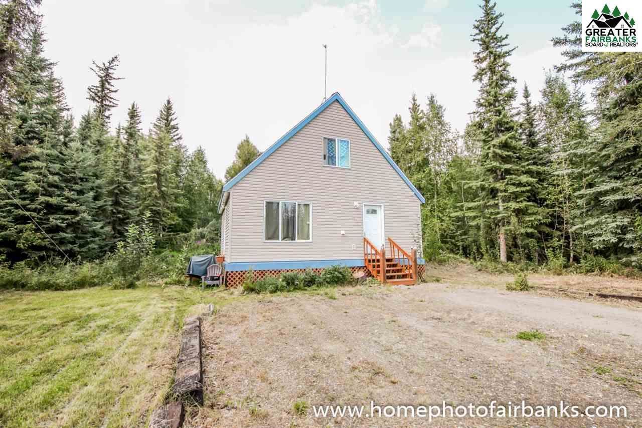 1204 Paige Avenue, North Pole, AK 99705