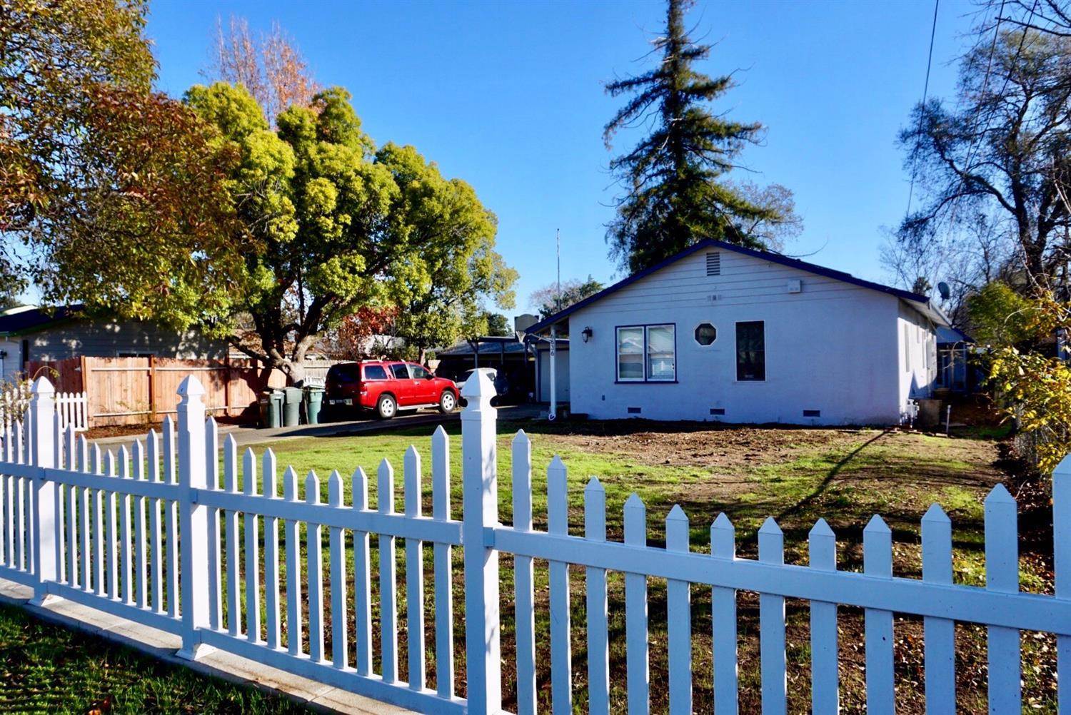 6636 4th Avenue, Rio Linda, CA 95673