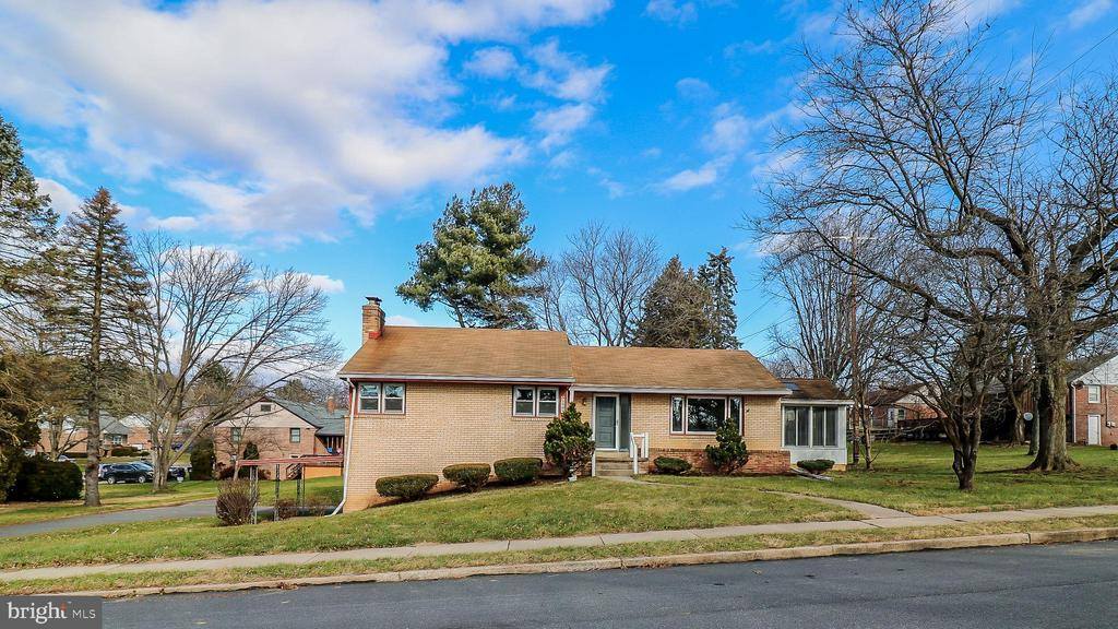 3903 Moyer Avenue, Reading, PA 19606