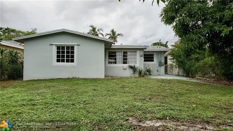 722 South E St, Lake Worth, FL 33460