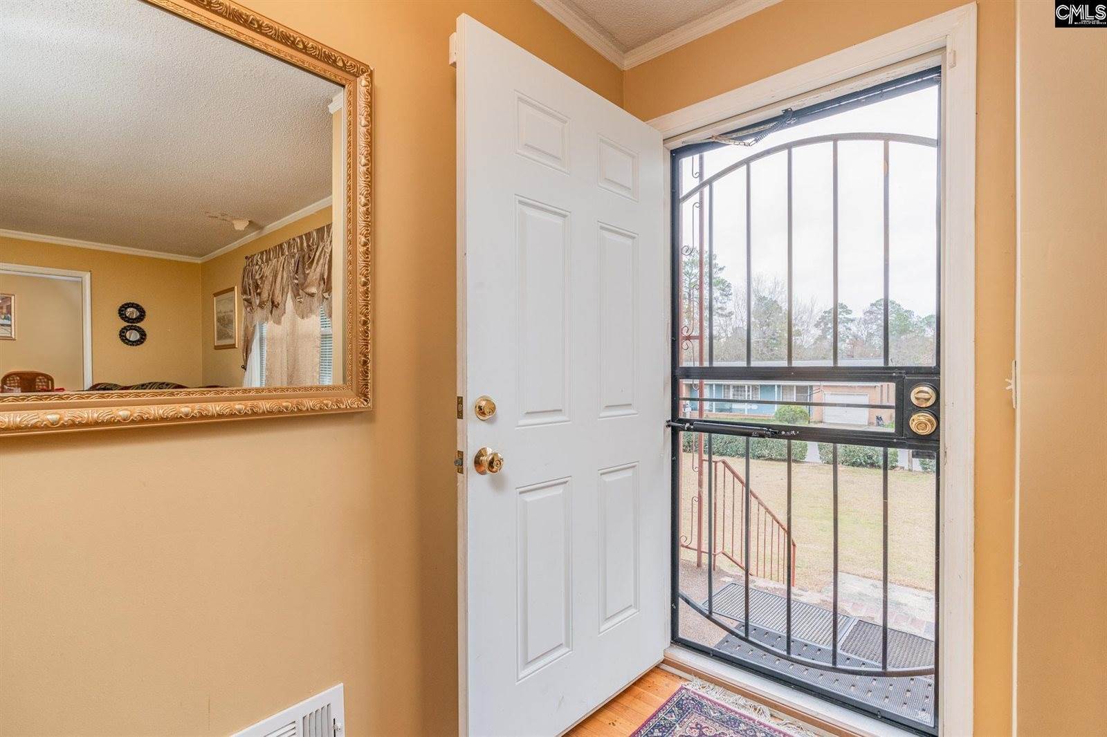 209 Meadowbury Dr, Columbia, SC 29203