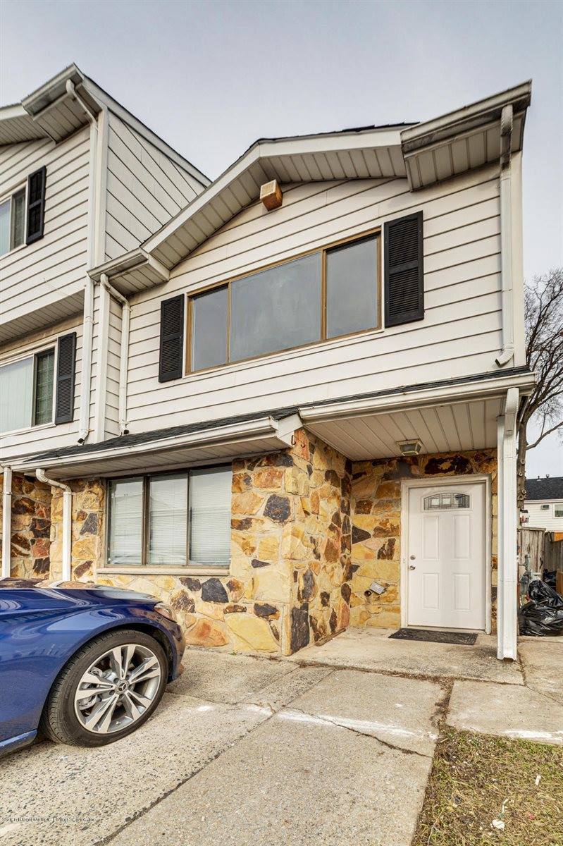 49 Carlyle Green, Staten Island, NY 10312 Listings