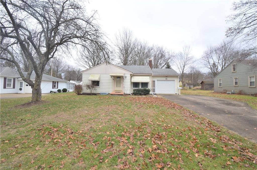 130 North West St, Columbiana, OH 44408