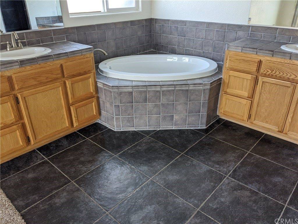 13764 Windward Lane, Helendale, CA 92342