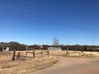 5801 E Post Oak Rd, Noble, OK 73068