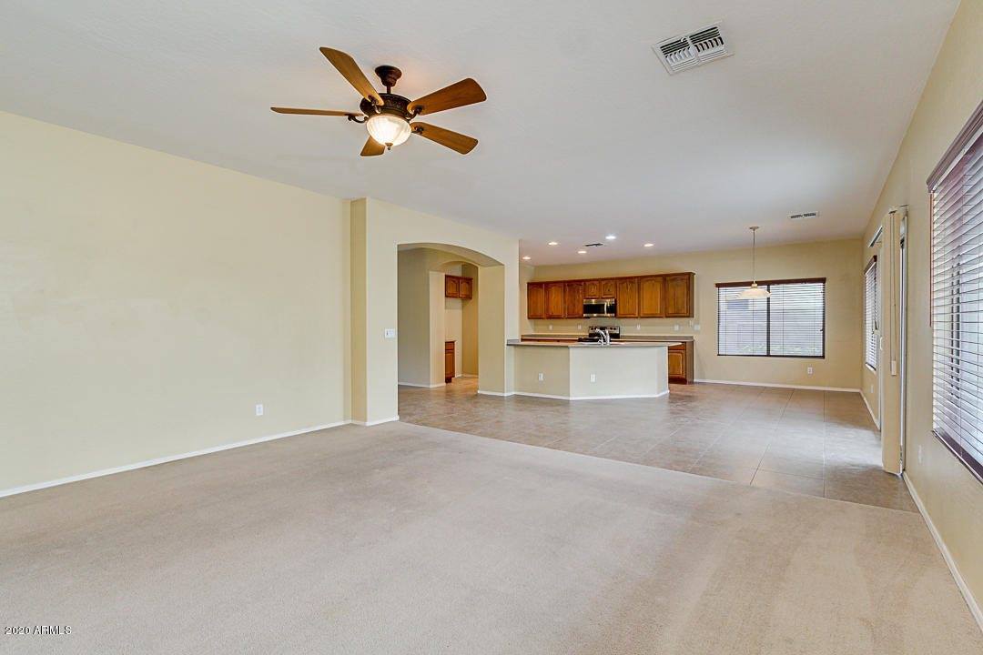 3003 East Powell Way, Gilbert, AZ 85298