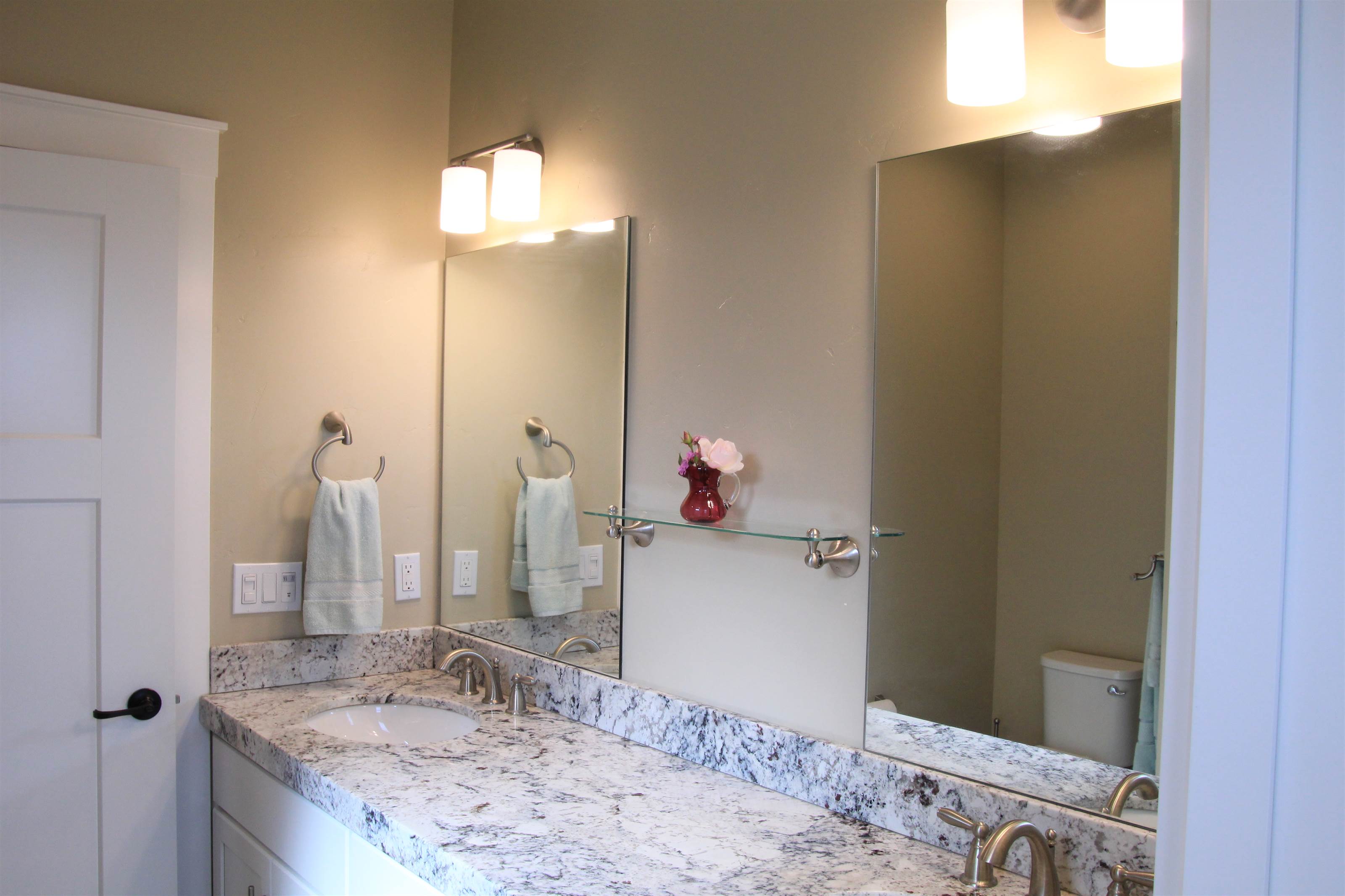 1360 Fairview Pl, Angels Camp, CA 95222