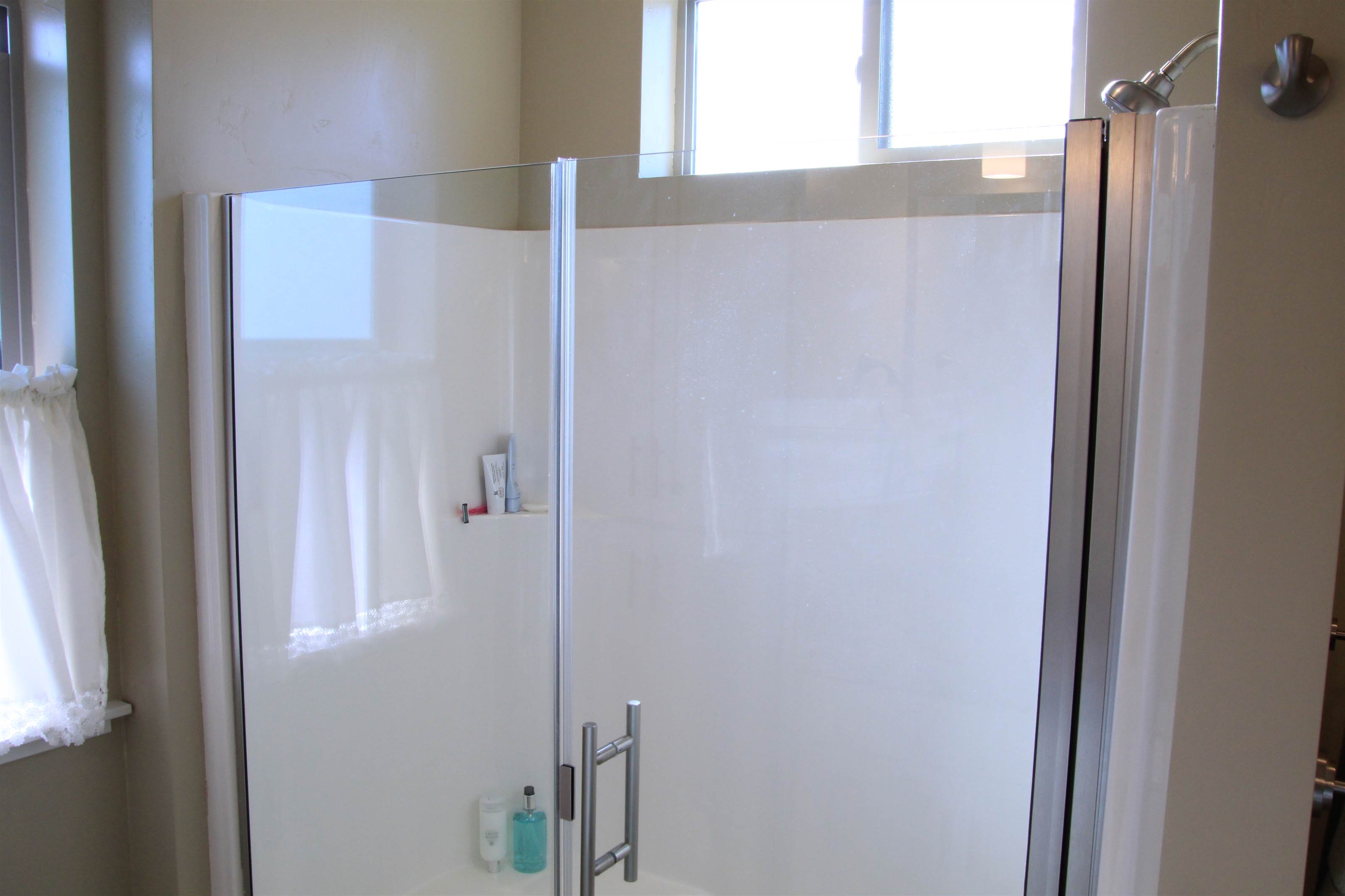 1360 Fairview Pl, Angels Camp, CA 95222