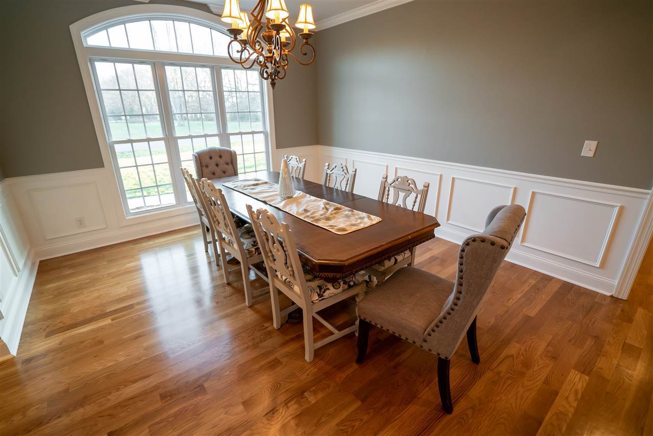 214 Red Cedar Way, Bowling Green, KY 42104