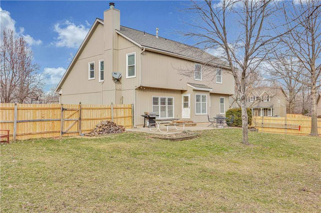 11624 Flint Street, Overland Park, KS 66210