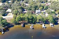 283 South Bayshore Drive, Valparaiso, FL 32580