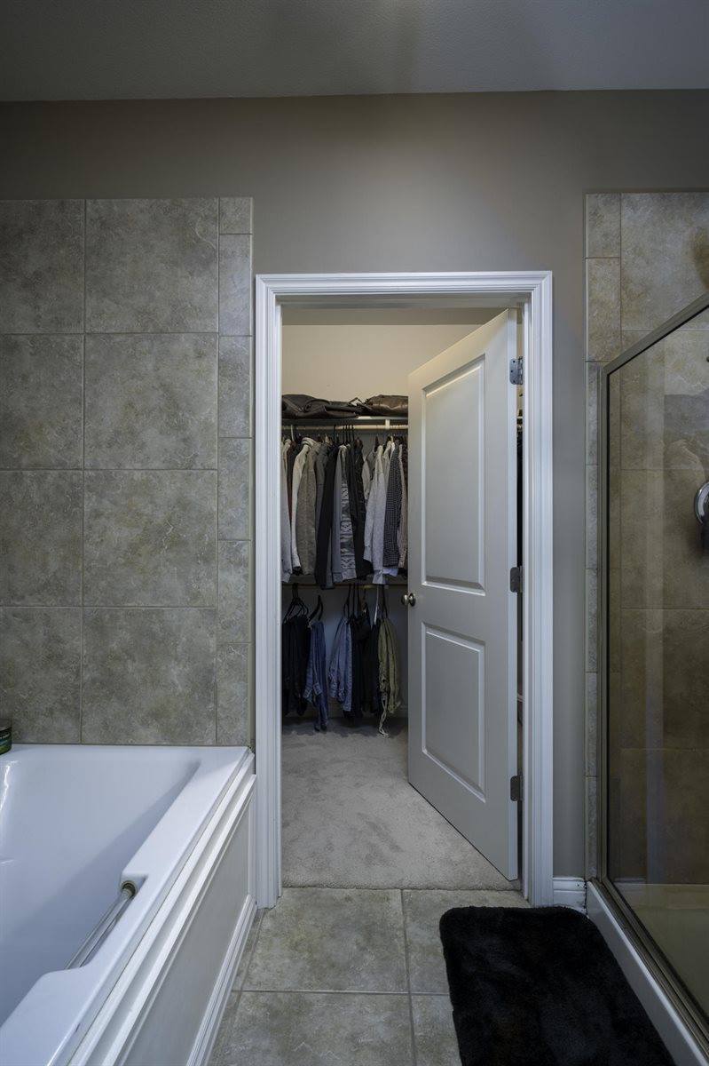 5728 Pergola Dr, #102, Columbia, MO 65201