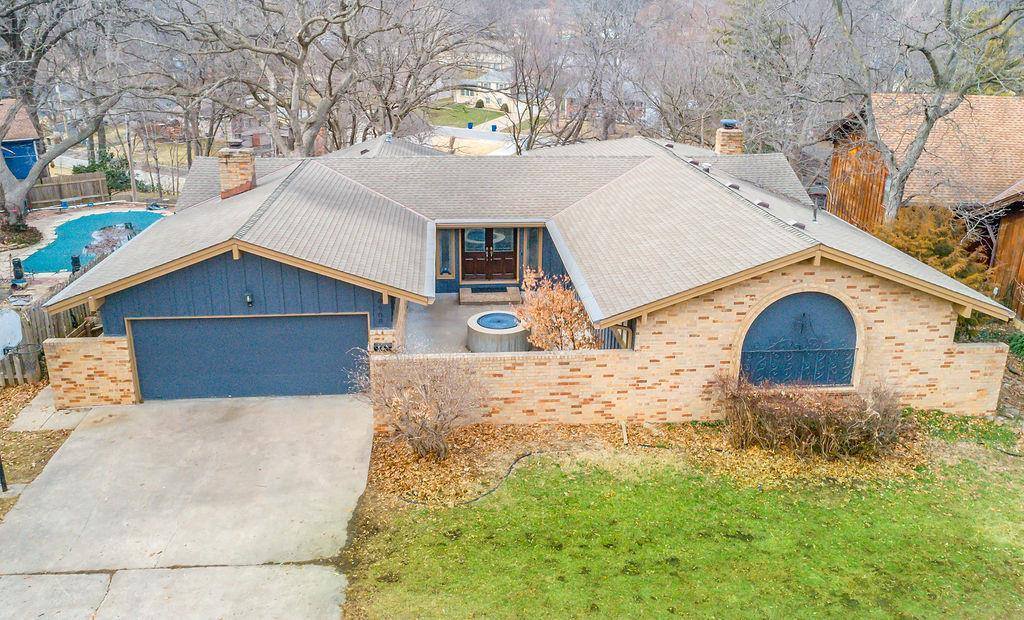 9908 West 70th Terrace, Merriam, KS 66203