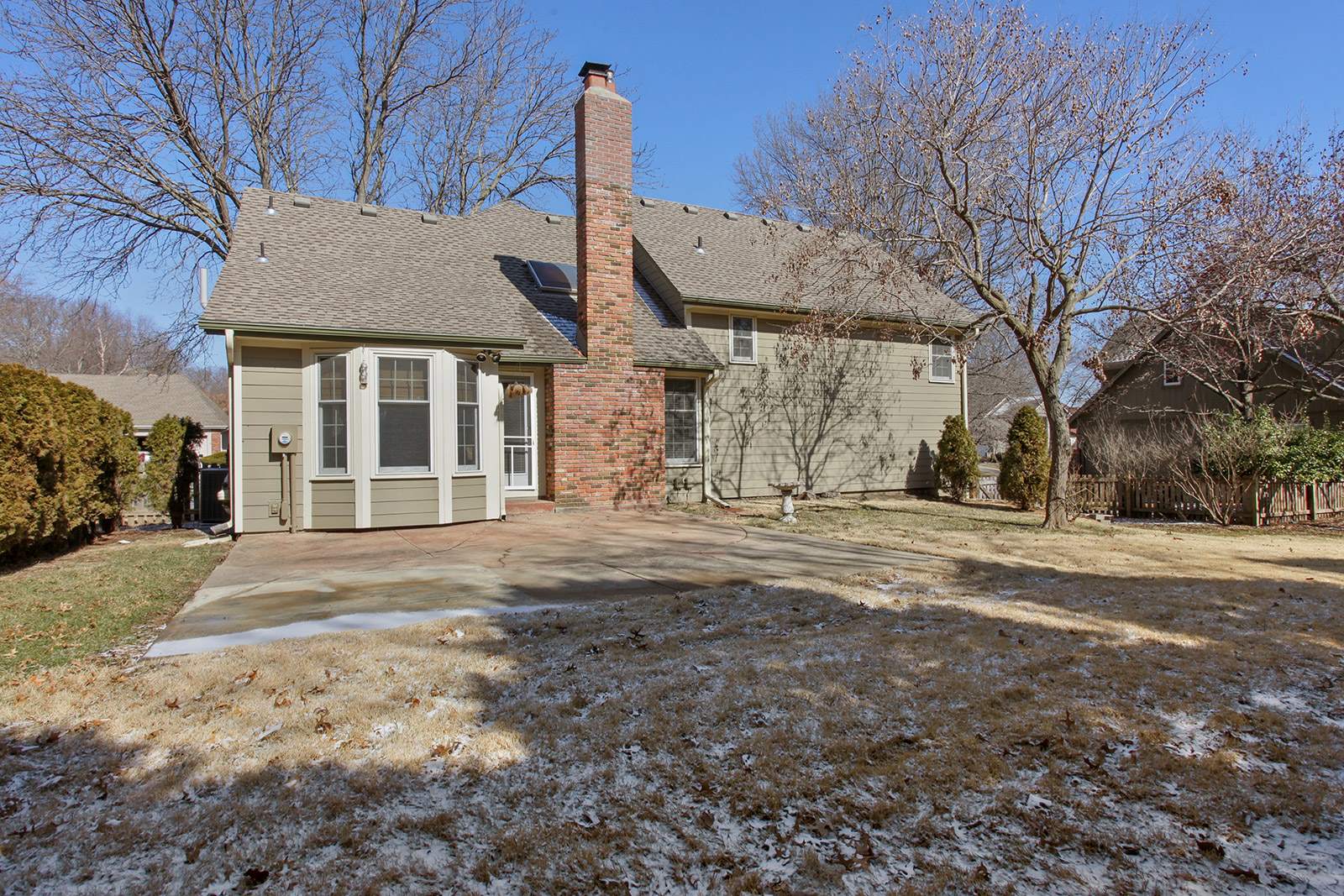 2113 W 121st Street, Leawood, KS 66209