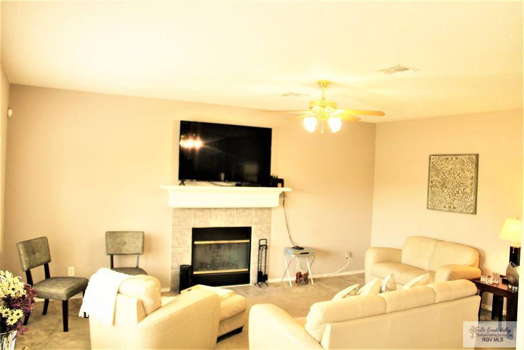 3561 Chablis Dr, Brownsville, TX 78520