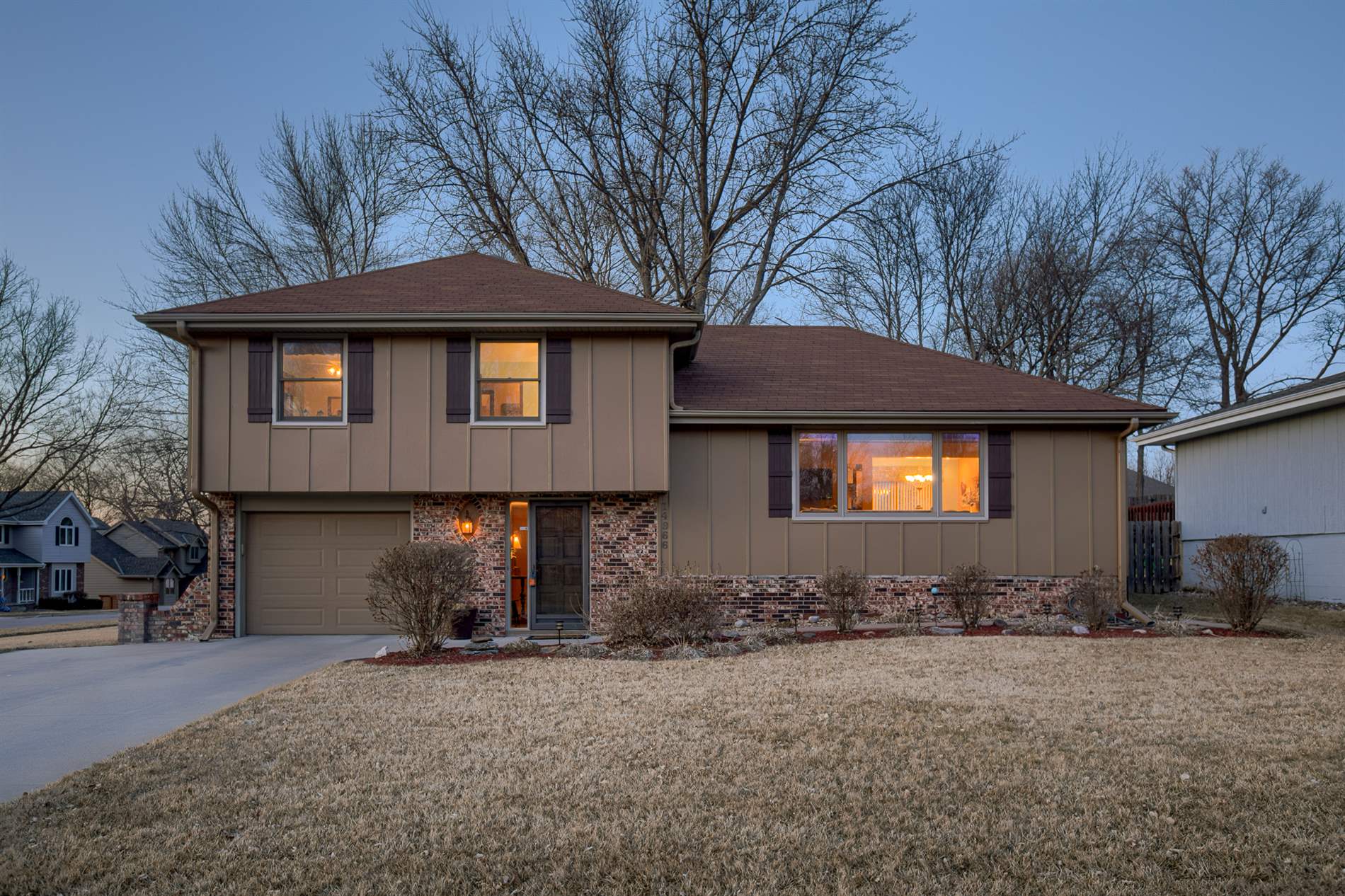 14966 L Street, Omaha, NE 68137