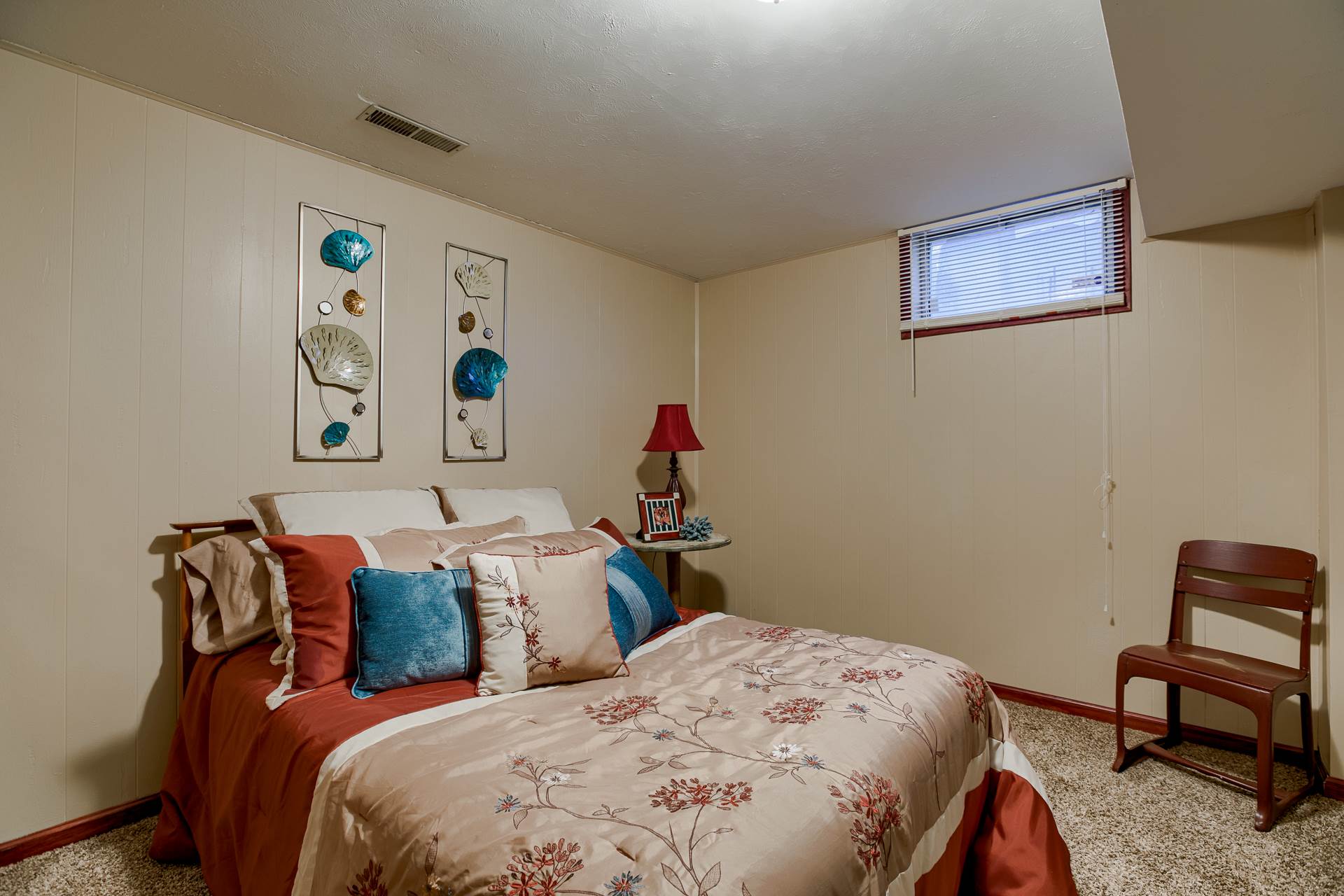 14966 L Street, Omaha, NE 68137