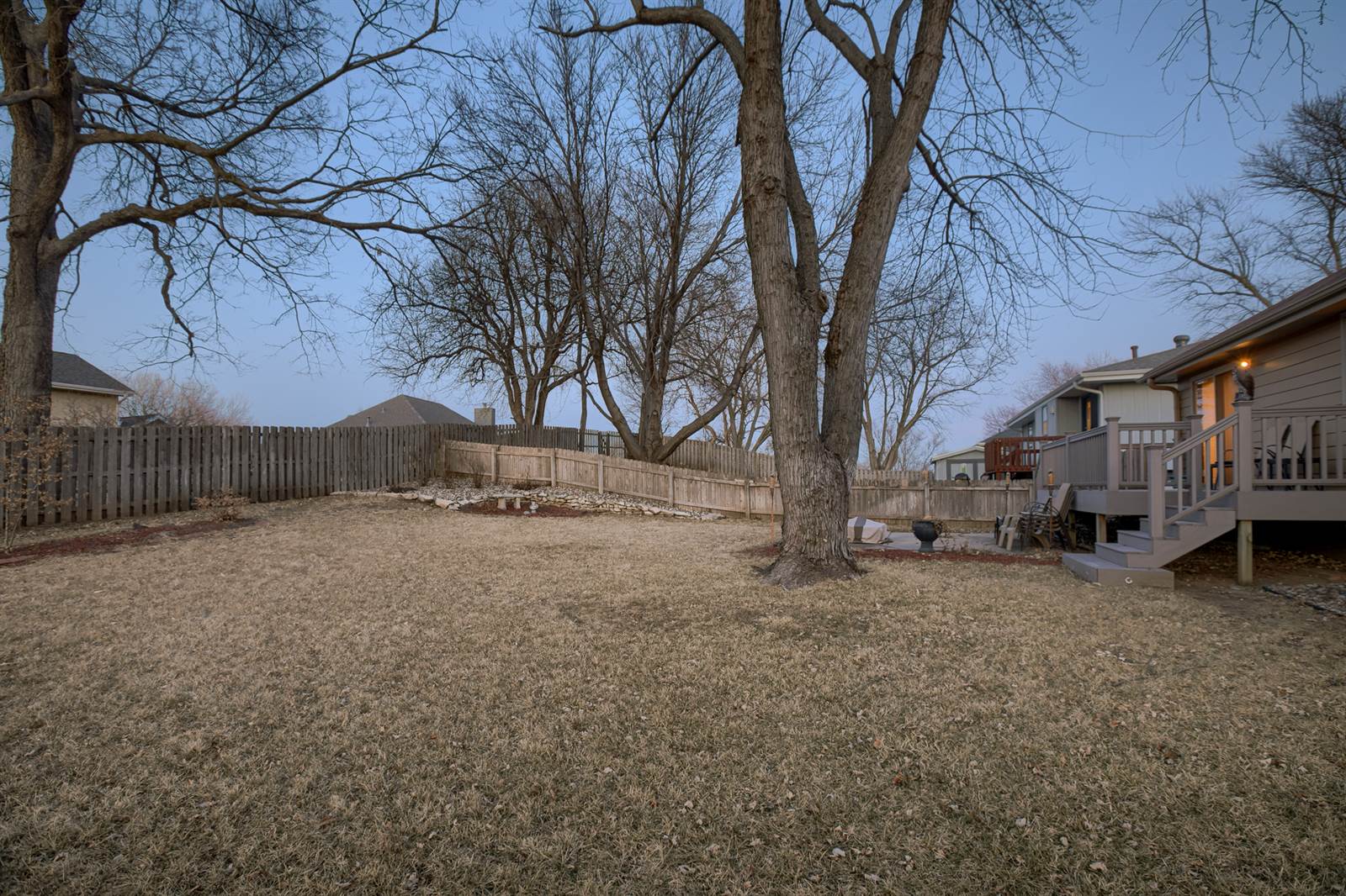 14966 L Street, Omaha, NE 68137