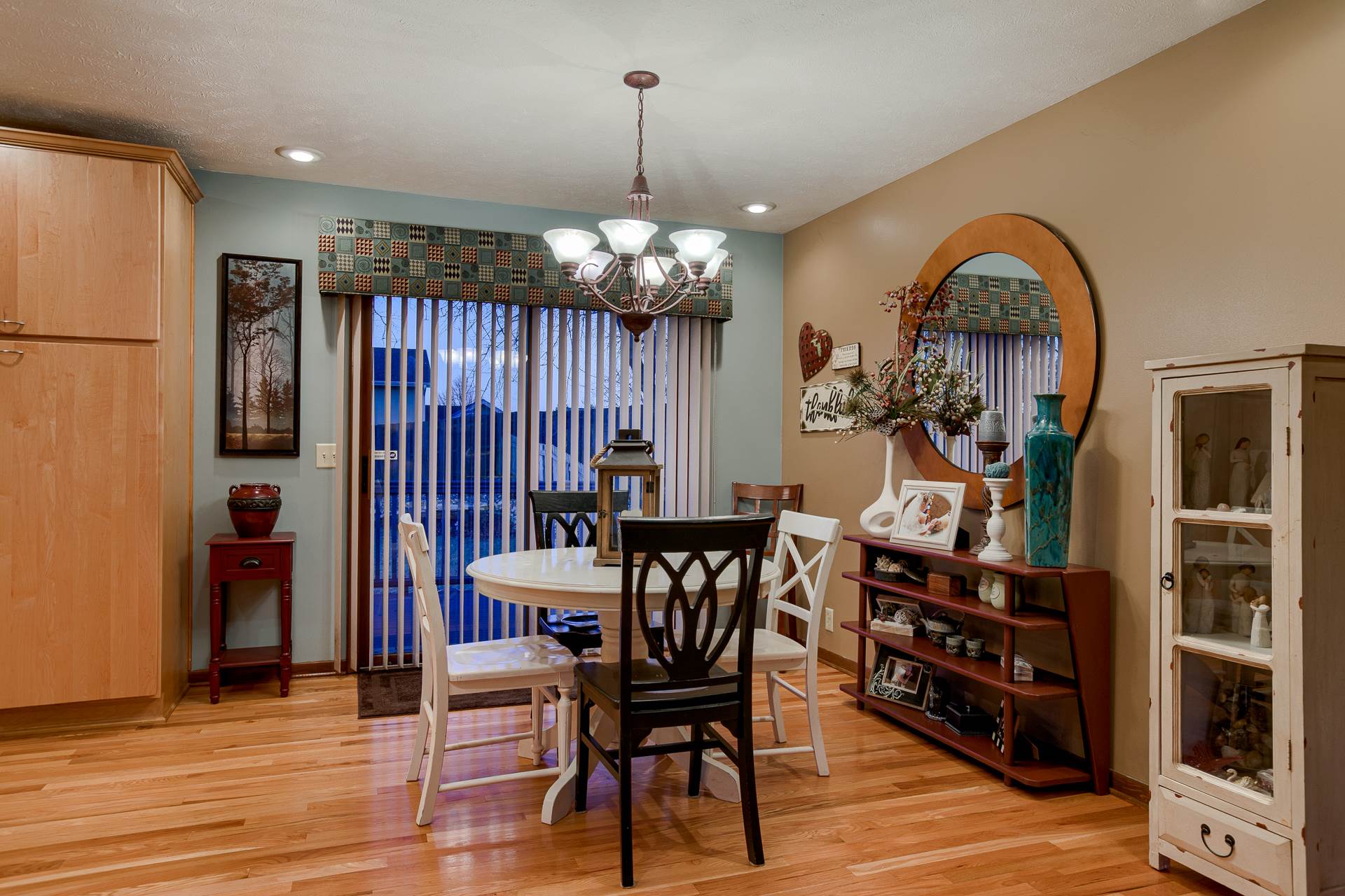 14966 L Street, Omaha, NE 68137