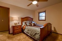 14966 L Street, Omaha, NE 68137