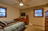 14966 L Street, Omaha, NE 68137