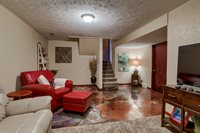 14966 L Street, Omaha, NE 68137