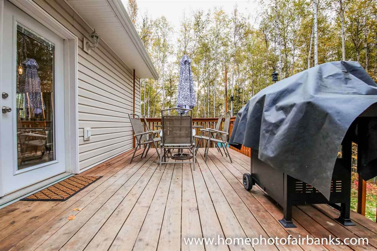 739 Suncrest Drive, Fairbanks, AK 99712