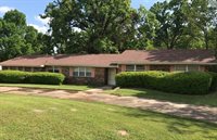 3619 Cooper Ln, Texarkana, TX 75503