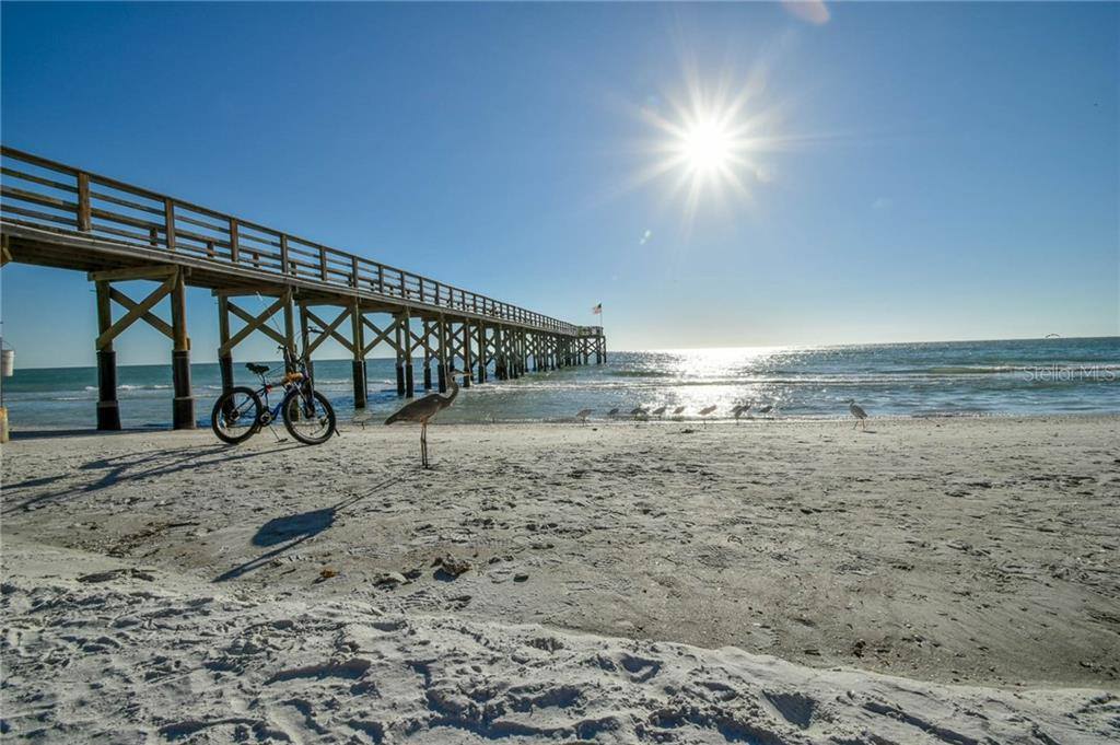 17412 2ND Street East, Redington Shores, FL 33708