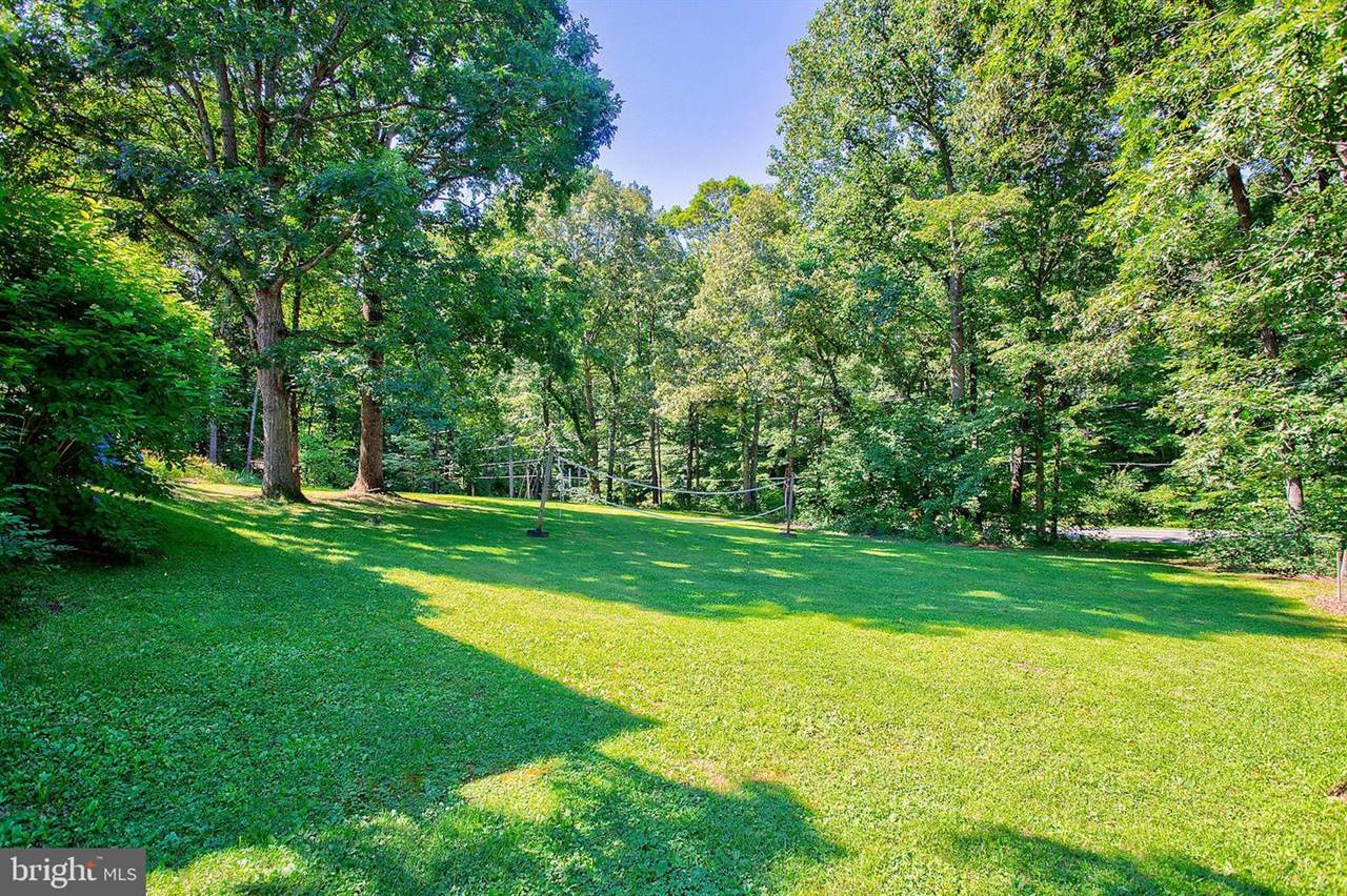 14407 Aden Rd, Nokesville, VA 20181