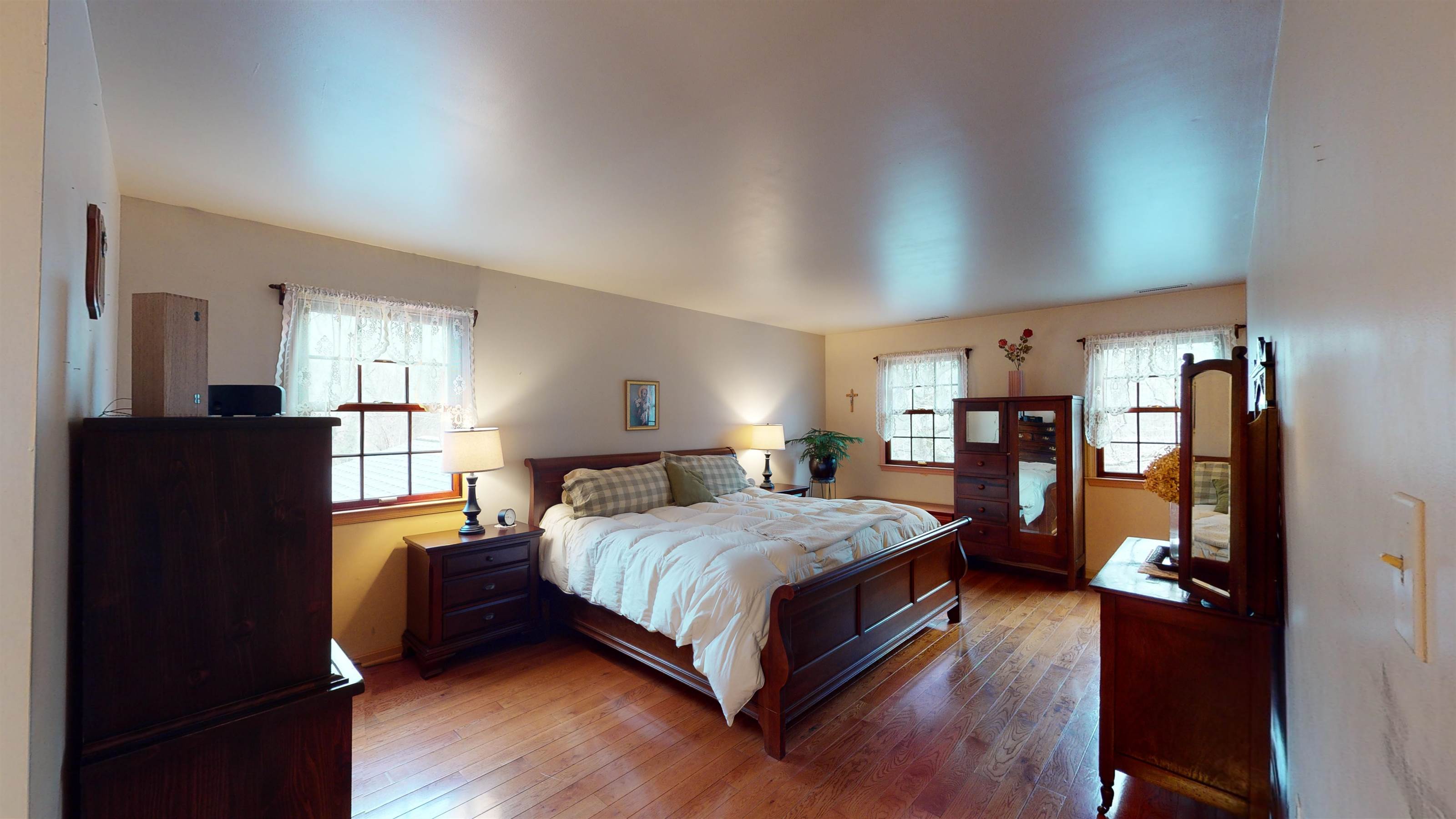 14407 Aden Rd, Nokesville, VA 20181