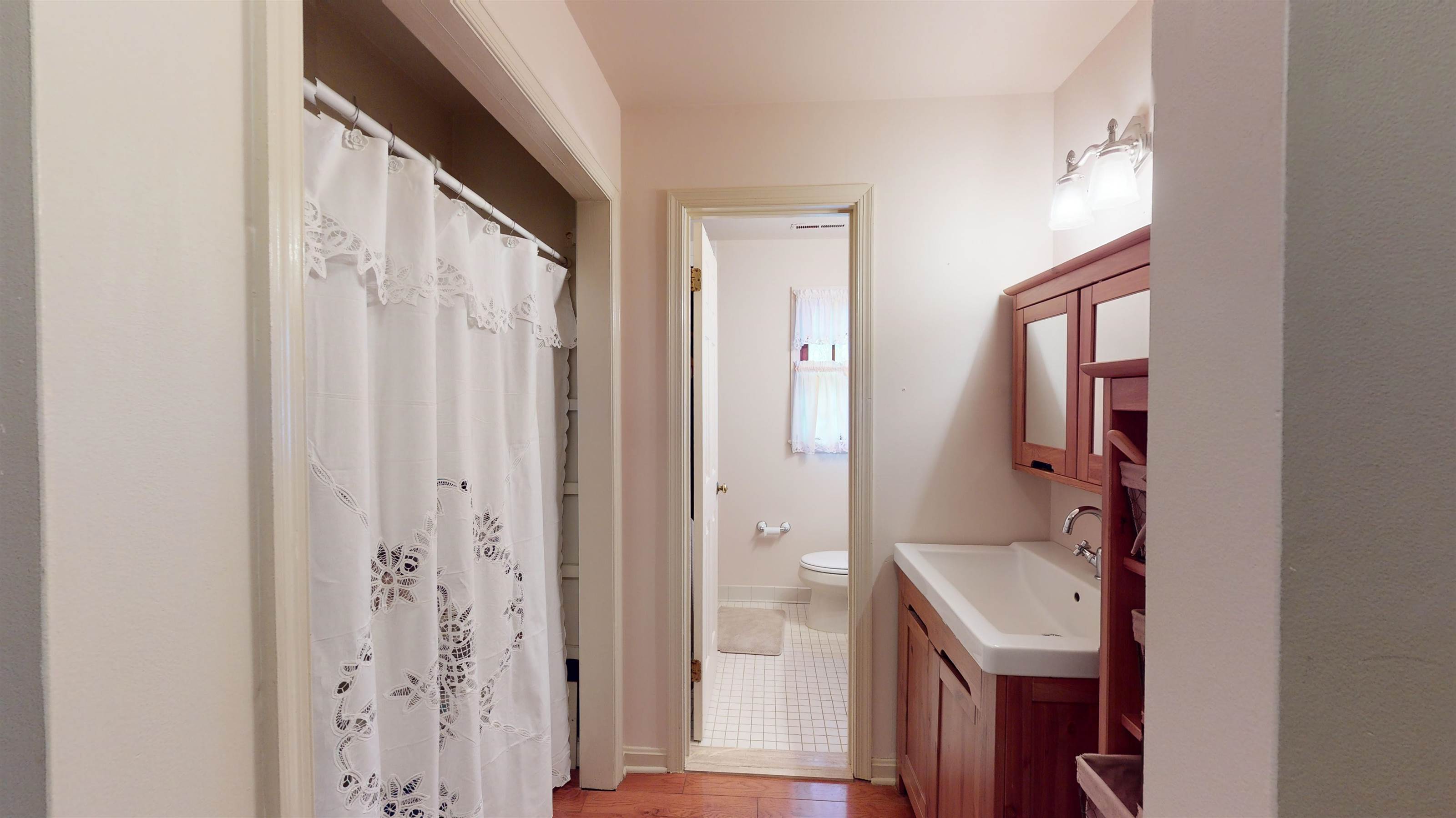 14407 Aden Rd, Nokesville, VA 20181