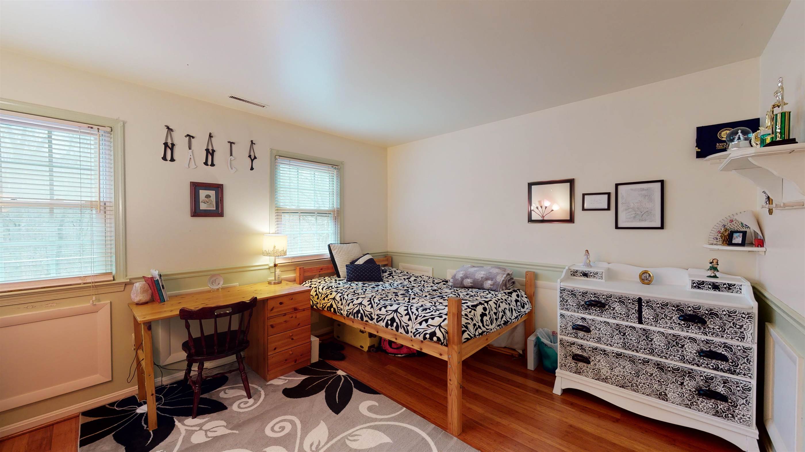 14407 Aden Rd, Nokesville, VA 20181