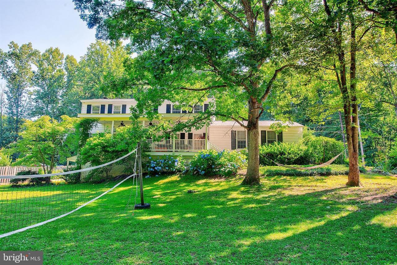 14407 Aden Rd, Nokesville, VA 20181