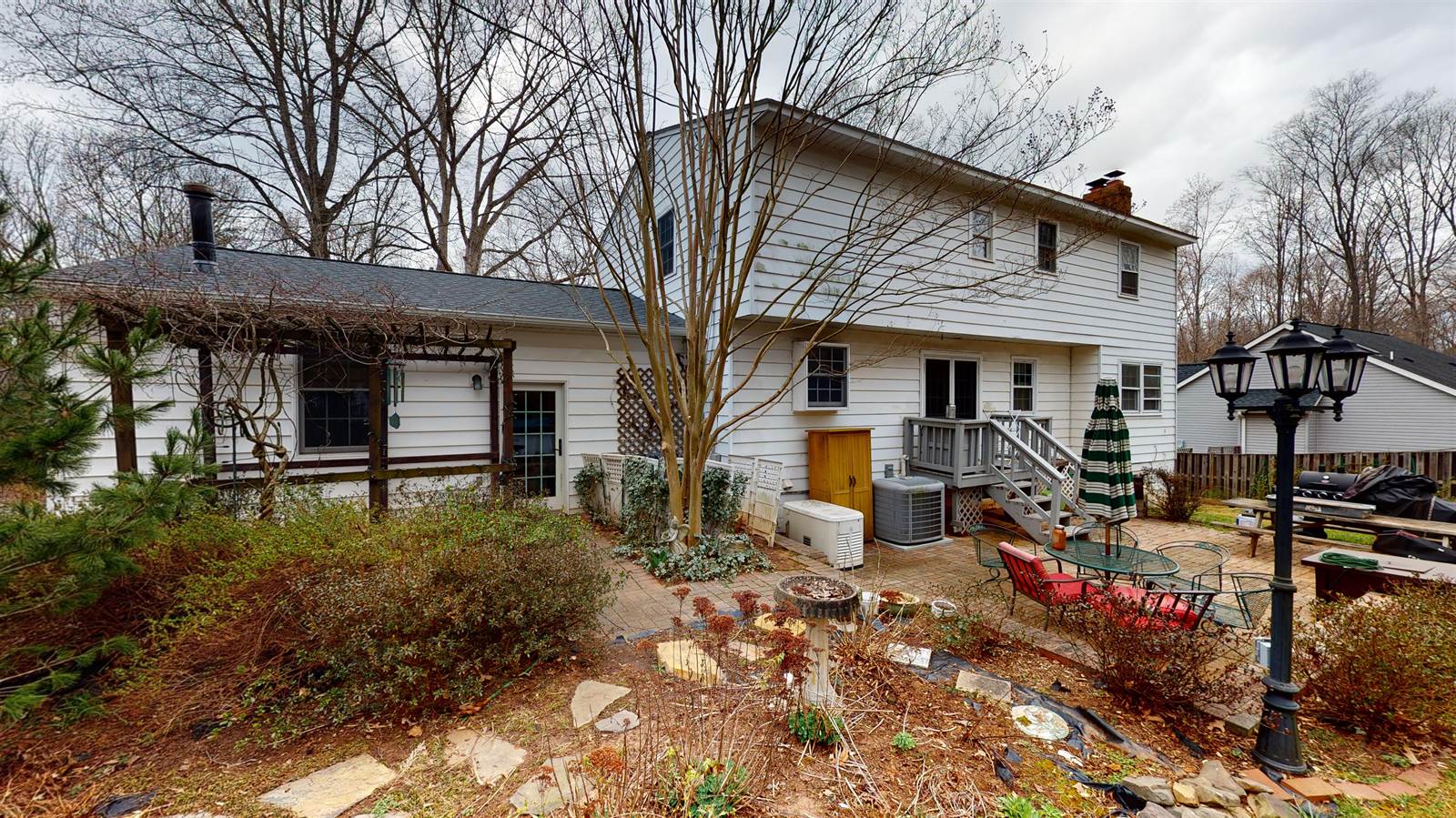 14407 Aden Rd, Nokesville, VA 20181