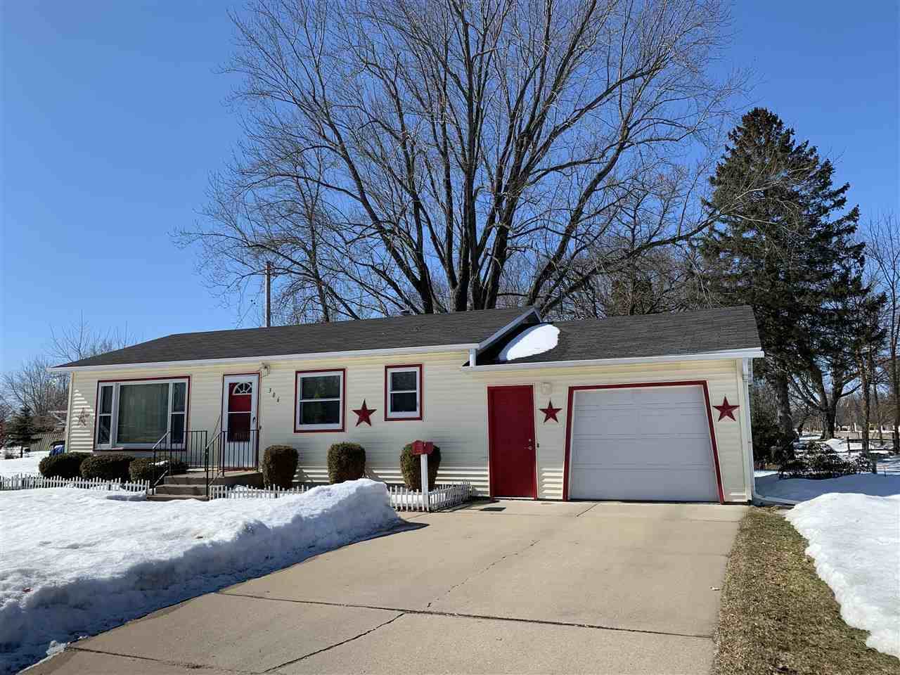 306 Cedar Street, Nekoosa, WI 54457