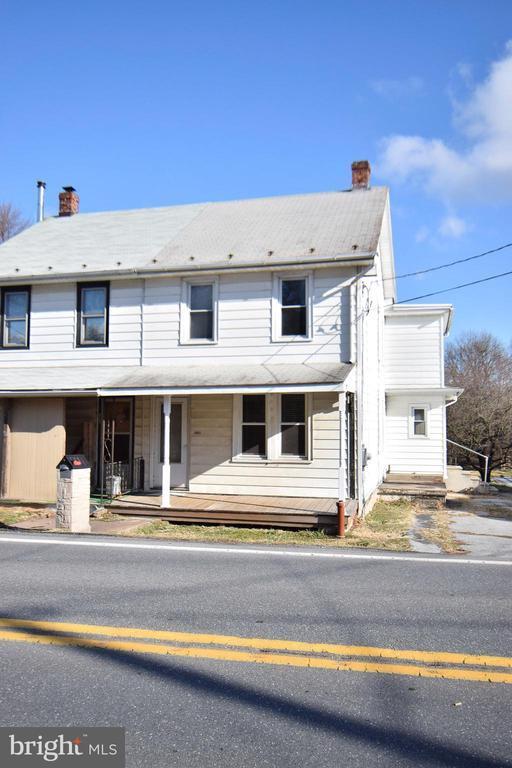 1681 East Main Street, Douglassville, PA 19518