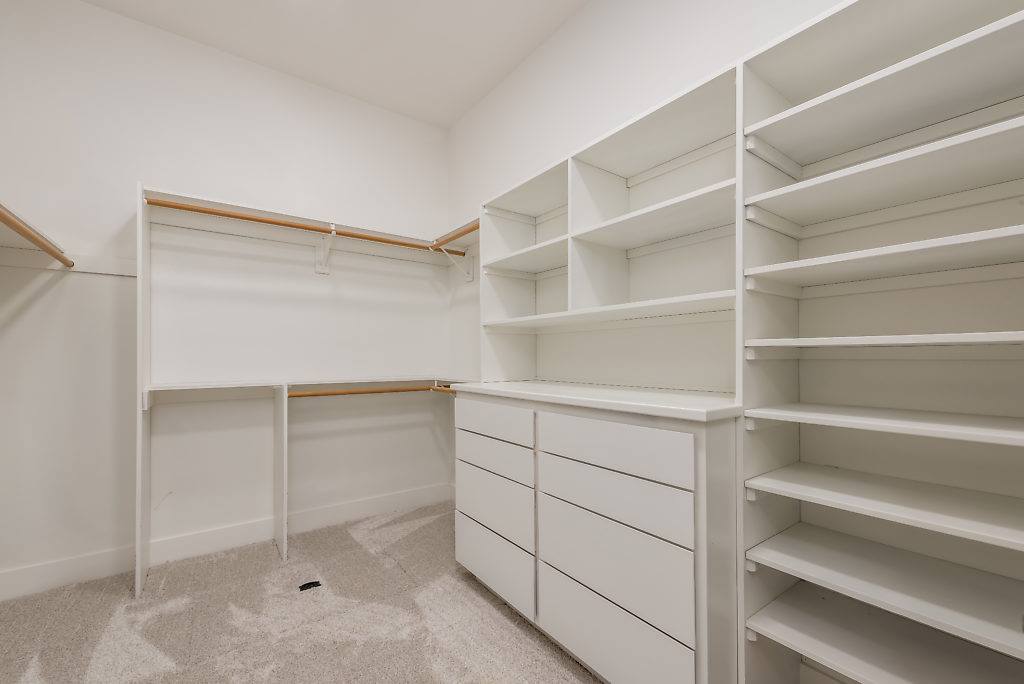 8034 NW Reed Dr., Portland, OR 97229