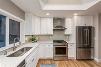 8034 NW Reed Dr., Portland, OR 97229