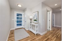 8034 NW Reed Dr., Portland, OR 97229